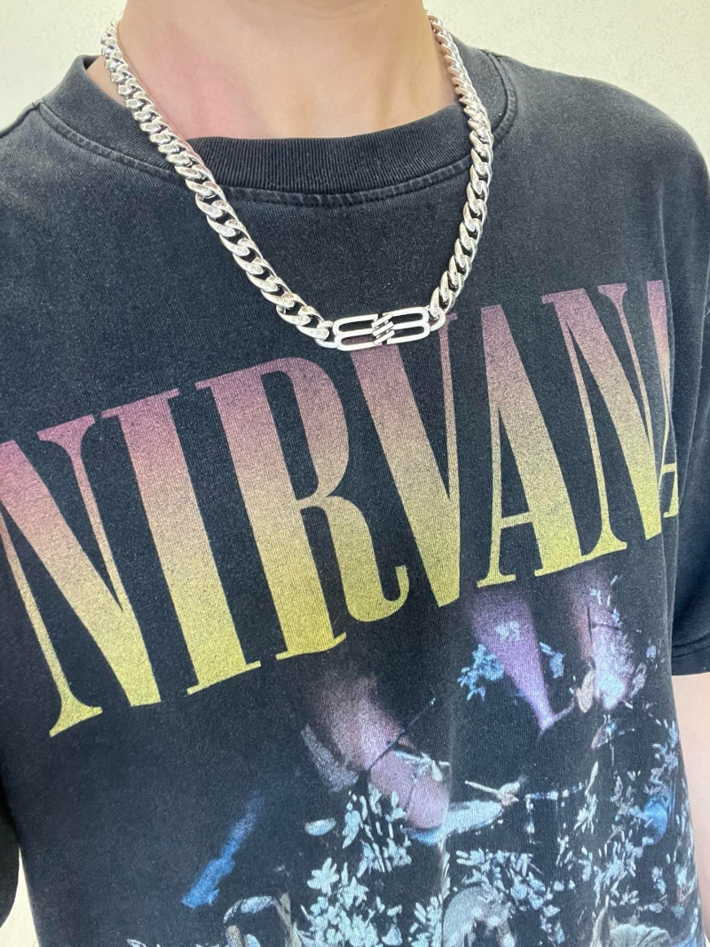 Ba1en*iaga necklaces